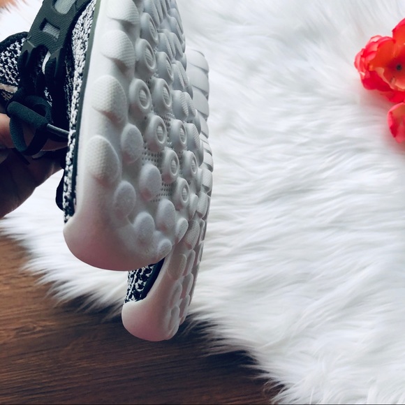 TRADED Black & White Knit Boutique Sneaker 👟 NWOT - Picture 4 of 9